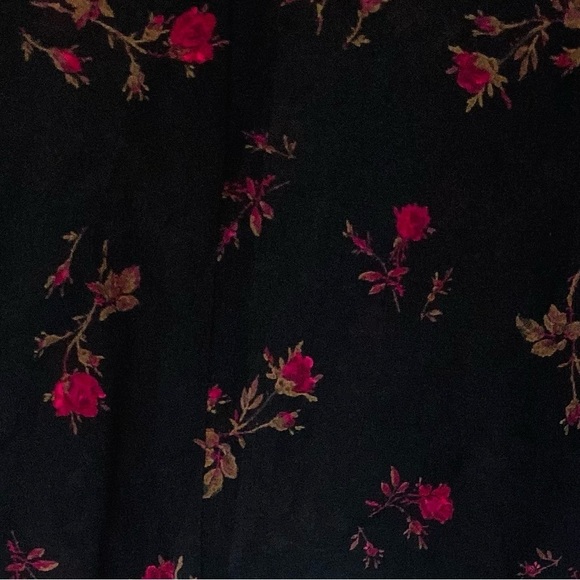 Vintage 90s Express sheer black silk button front rose print top. Size 5-6 - Picture 4 of 5